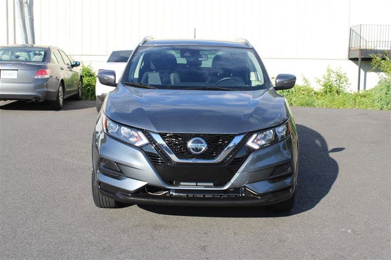 Used 2021 Nissan Rogue Sport SV FWD image 3