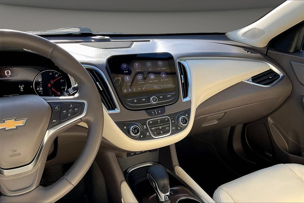 Used 2024 Chevrolet Malibu LT FWD image 12