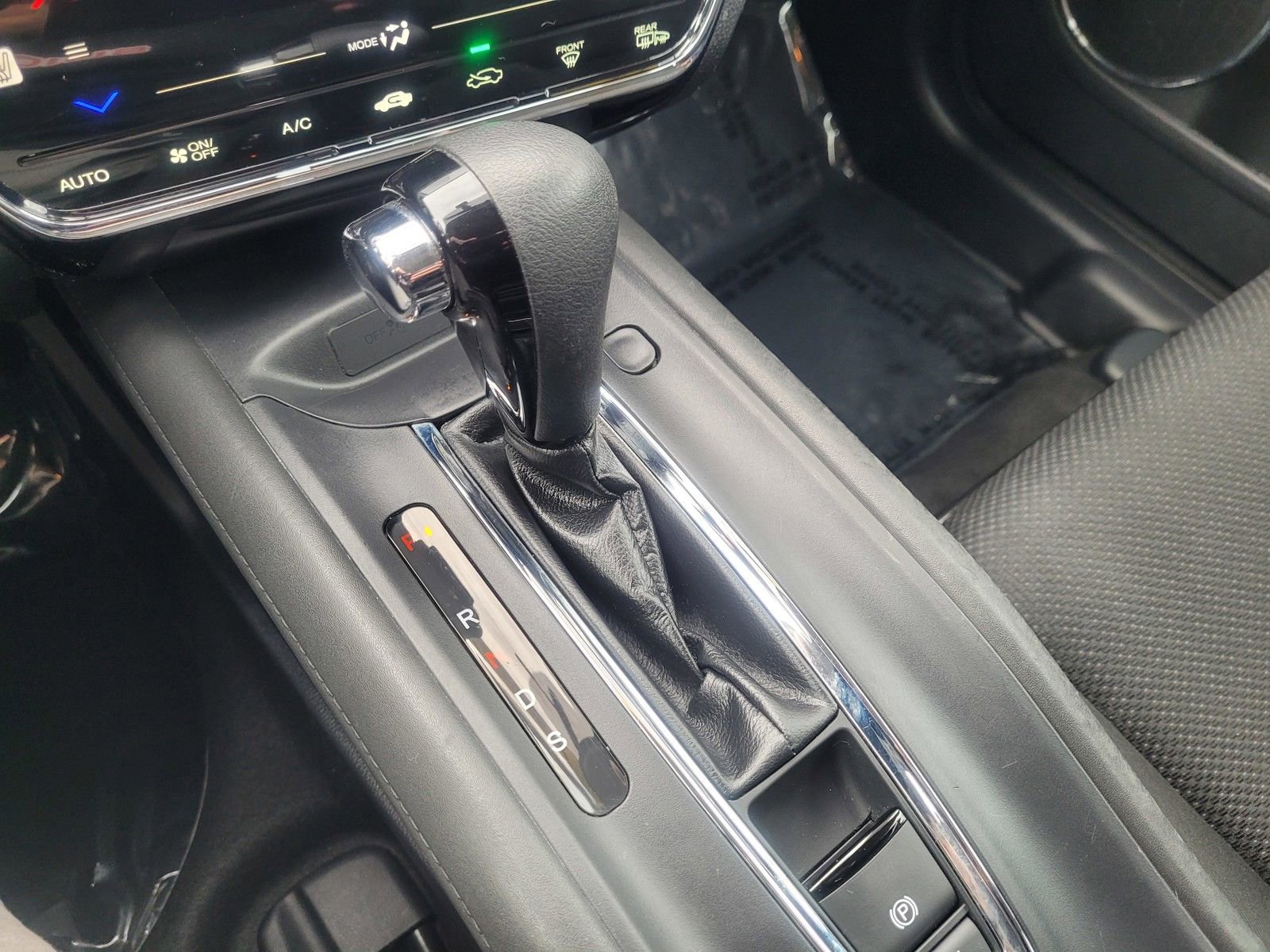 Used 2017 Honda HR-V EX image 23