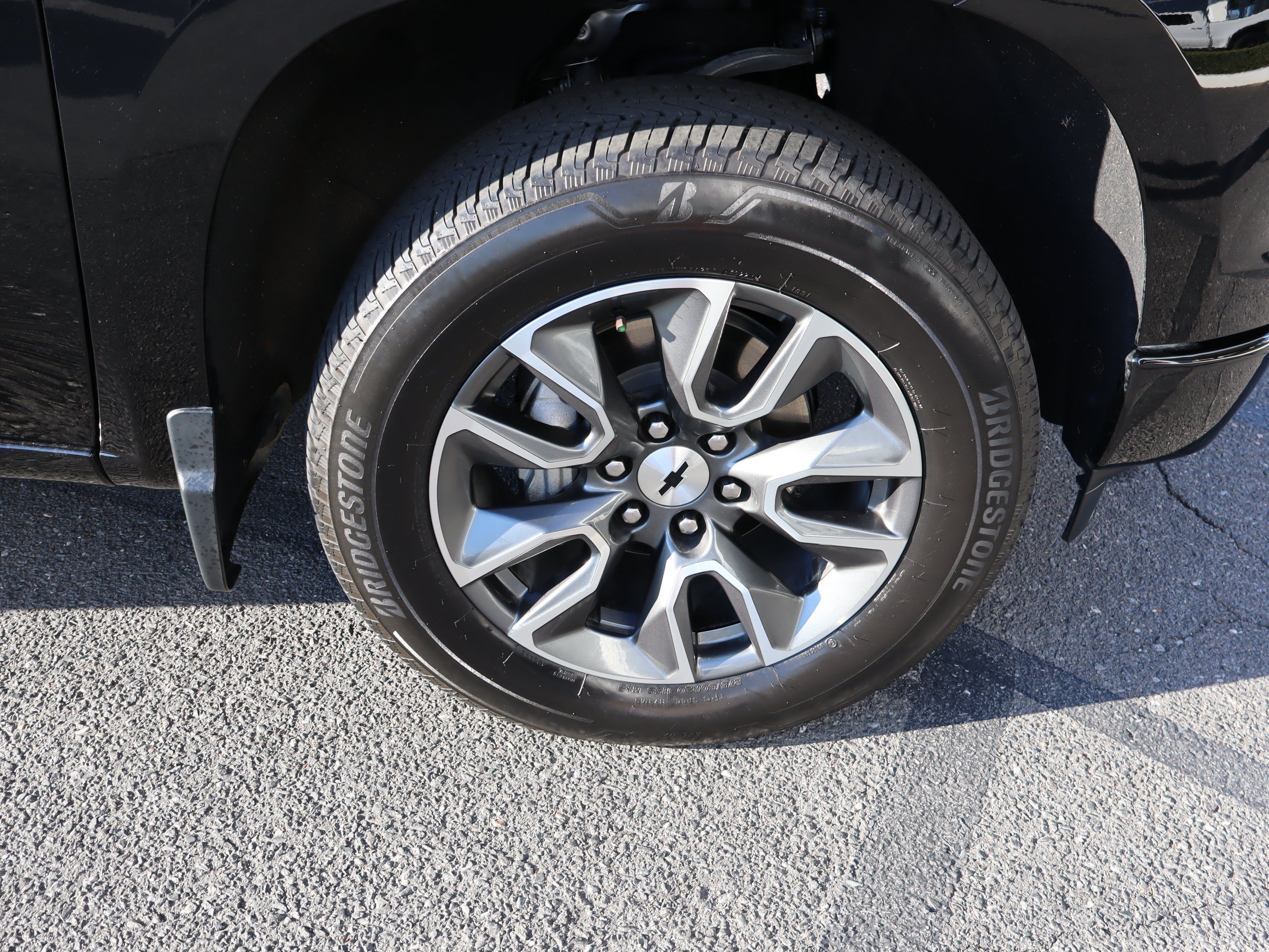 Used 2023 Chevrolet Silverado 1500 RST AWD/4WD image 36