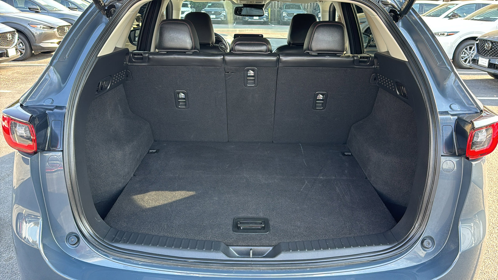 Certified 2024 MAZDA CX-5 Carbon Edition image 30