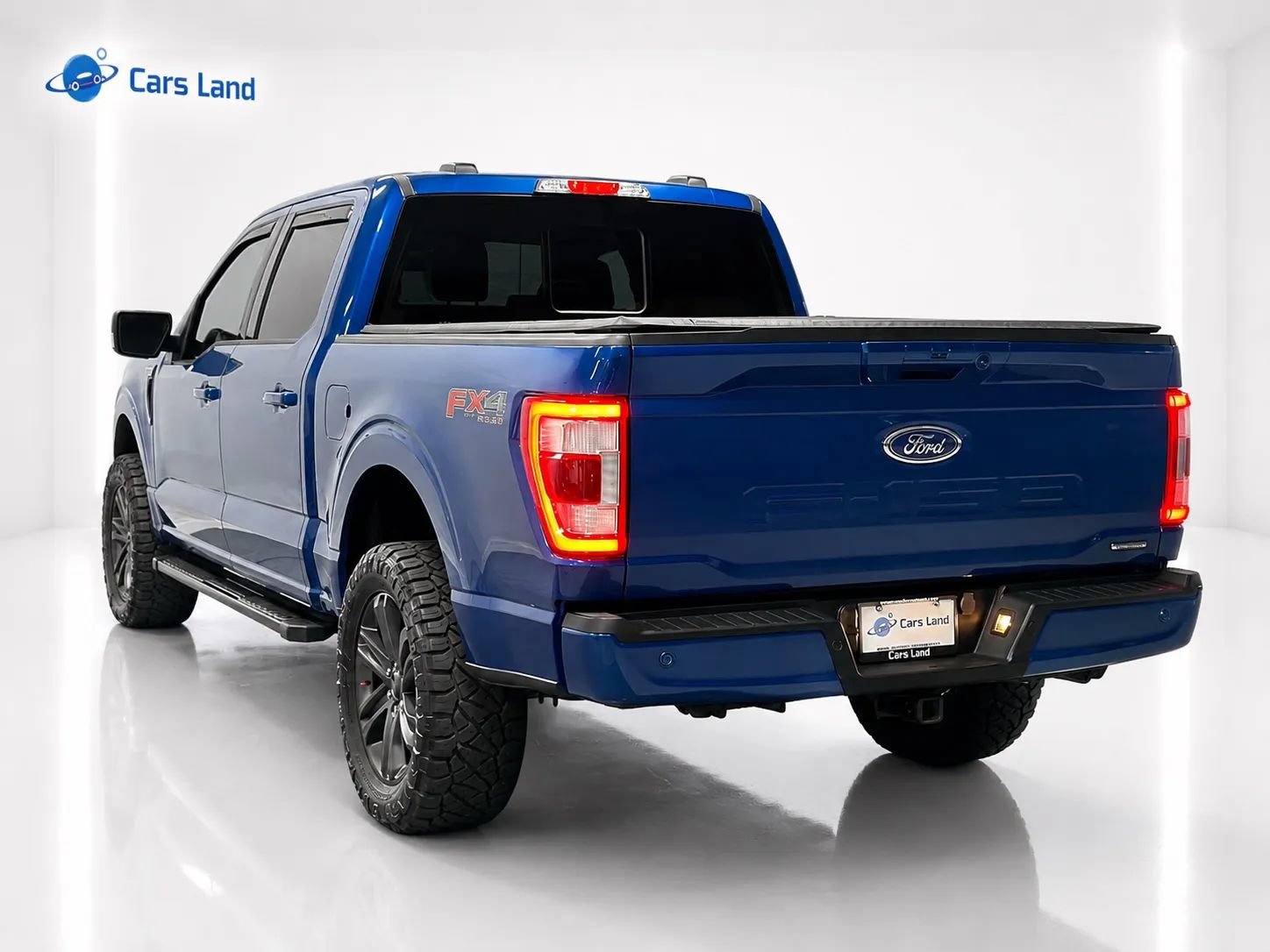 Used 2023 Ford F150 Lariat w/ Equipment Group 502A High AWD/4WD image 4
