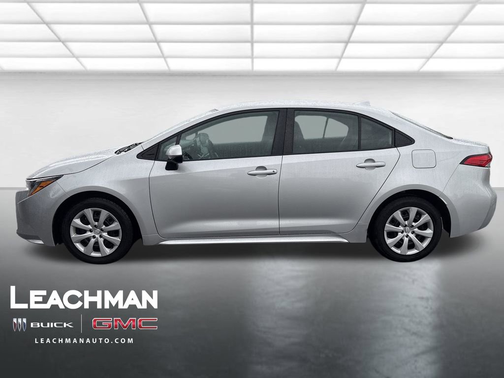 Used 2024 Toyota Corolla LE FWD image 7