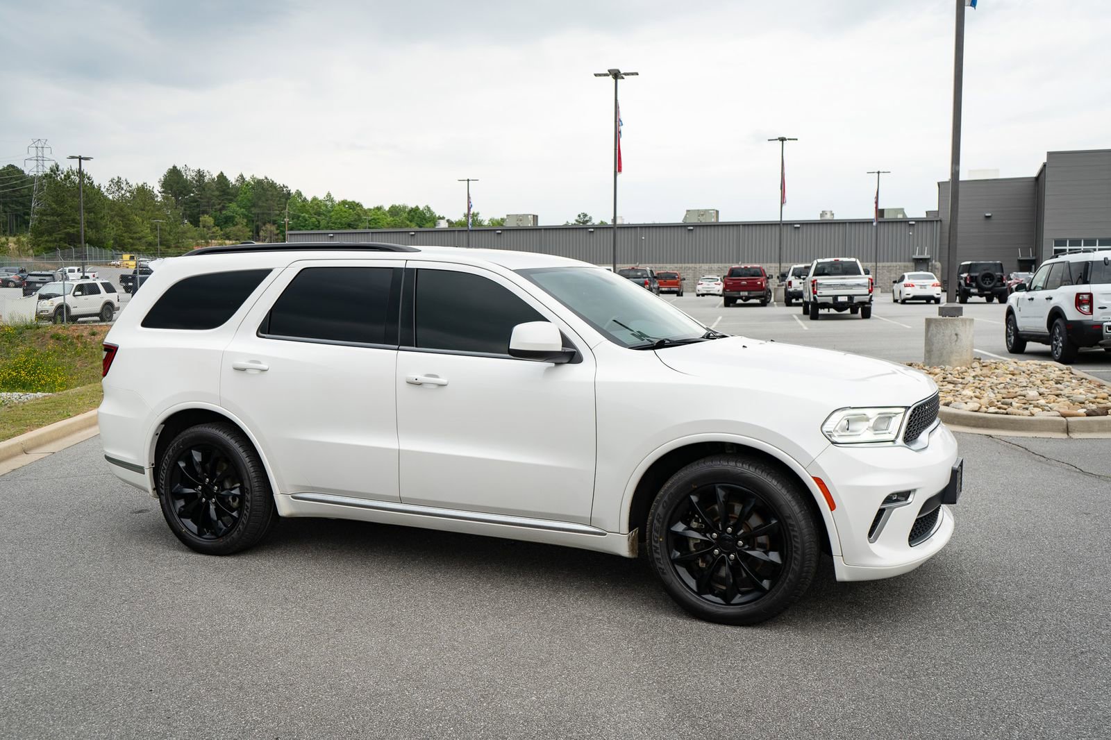 Used 2021 Dodge Durango SXT RWD image 12