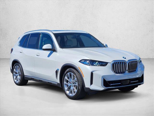 New 2026 BMW X5 xDrive50e image 7