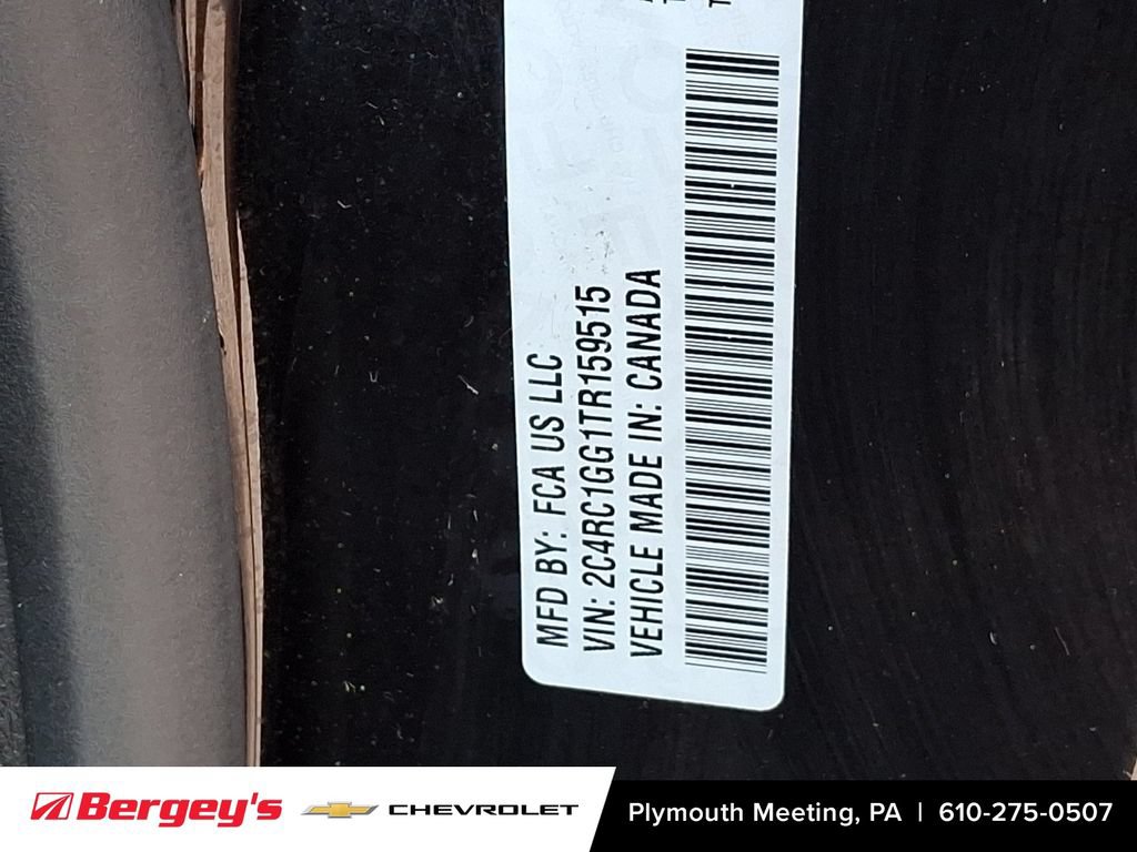 Used 2026 Chrysler Pacifica Limited w/ S Appearance Package FWD image 30