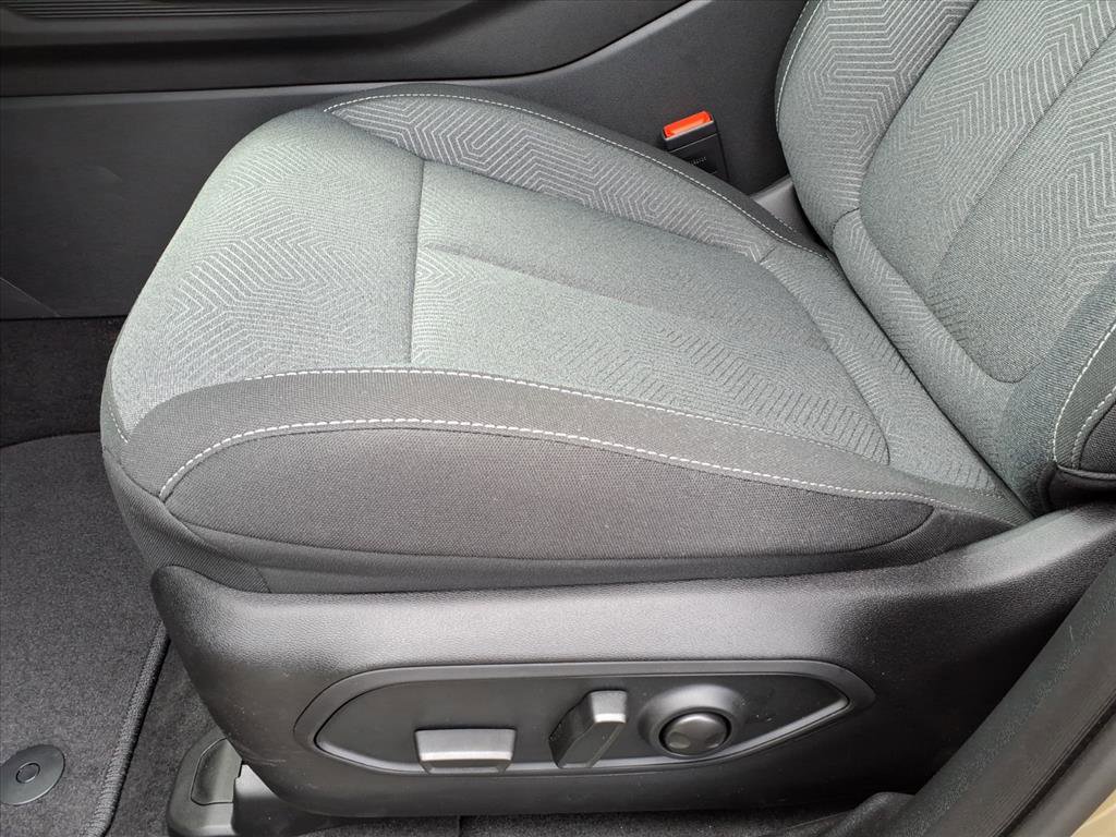 New 2026 Jeep Cherokee Laredo image 16