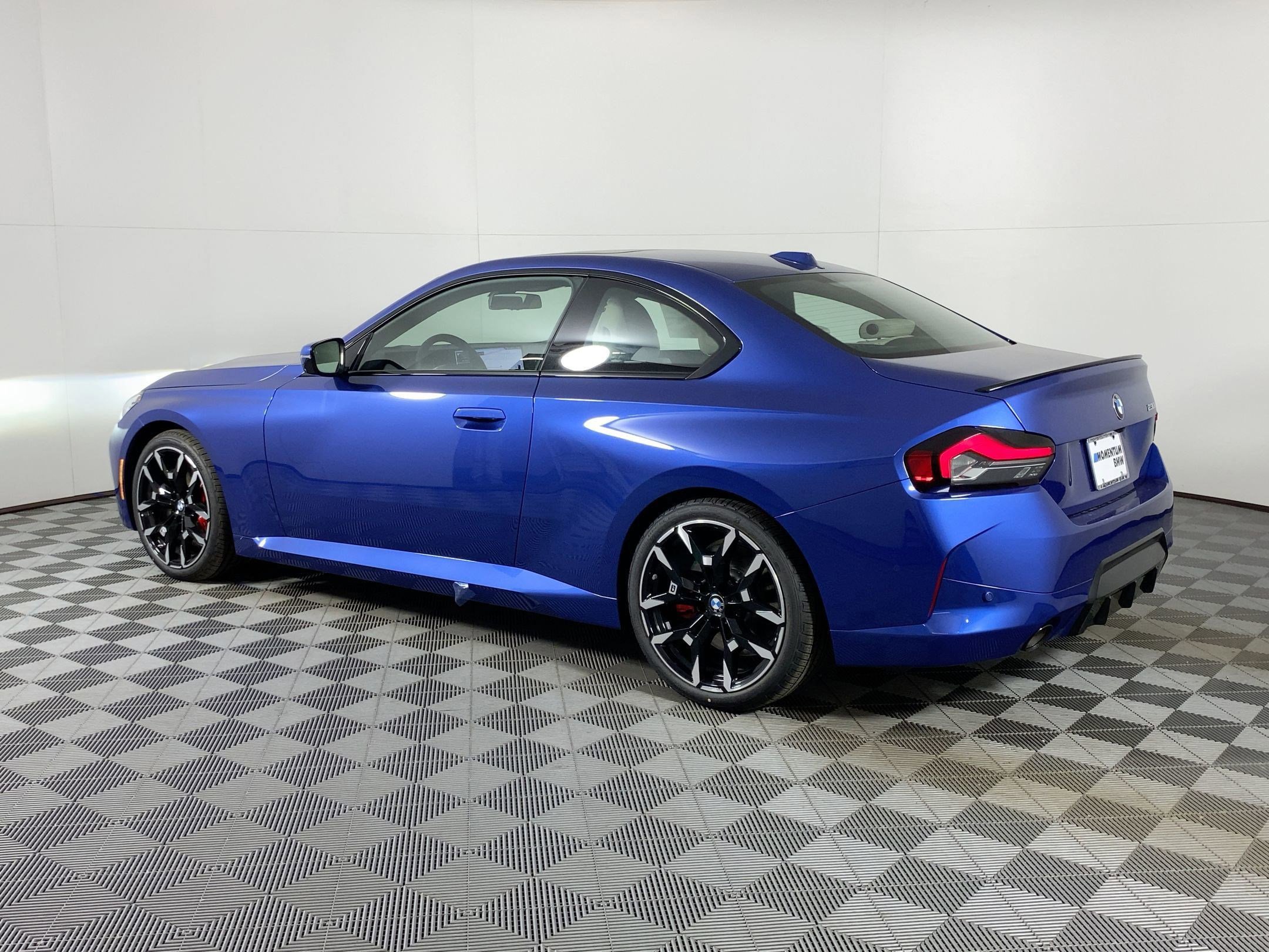 Used 2026 BMW 230i 230i (230i Coupe) w/ Premium Package image 3