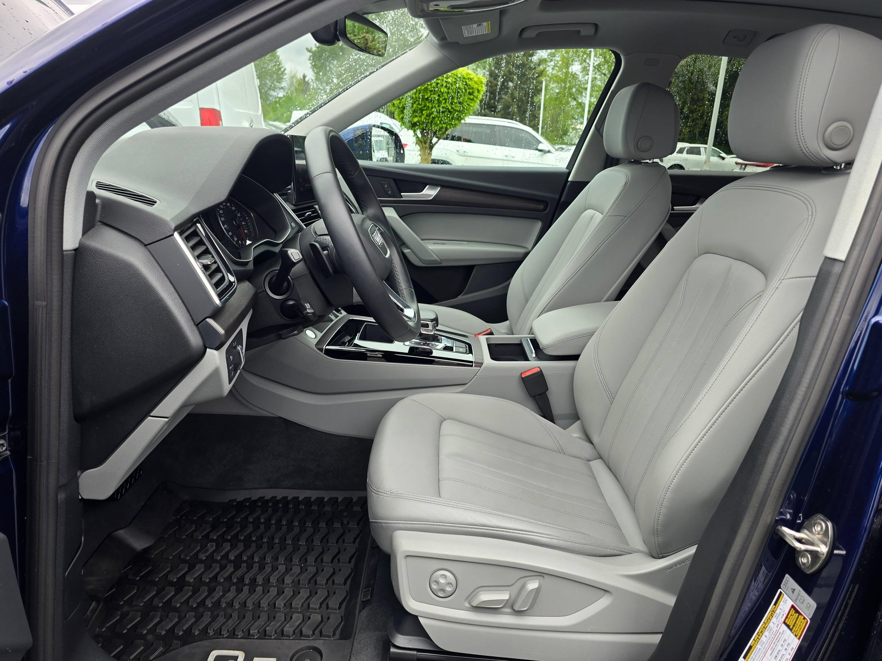 Used 2022 Audi Q5 2.0T Premium AWD/4WD image 12