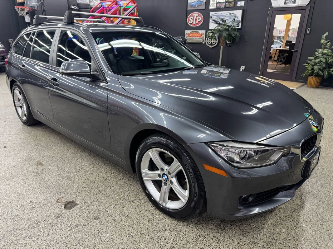 Used 2014 BMW 328i xDrive Wagon AWD/4WD image 7