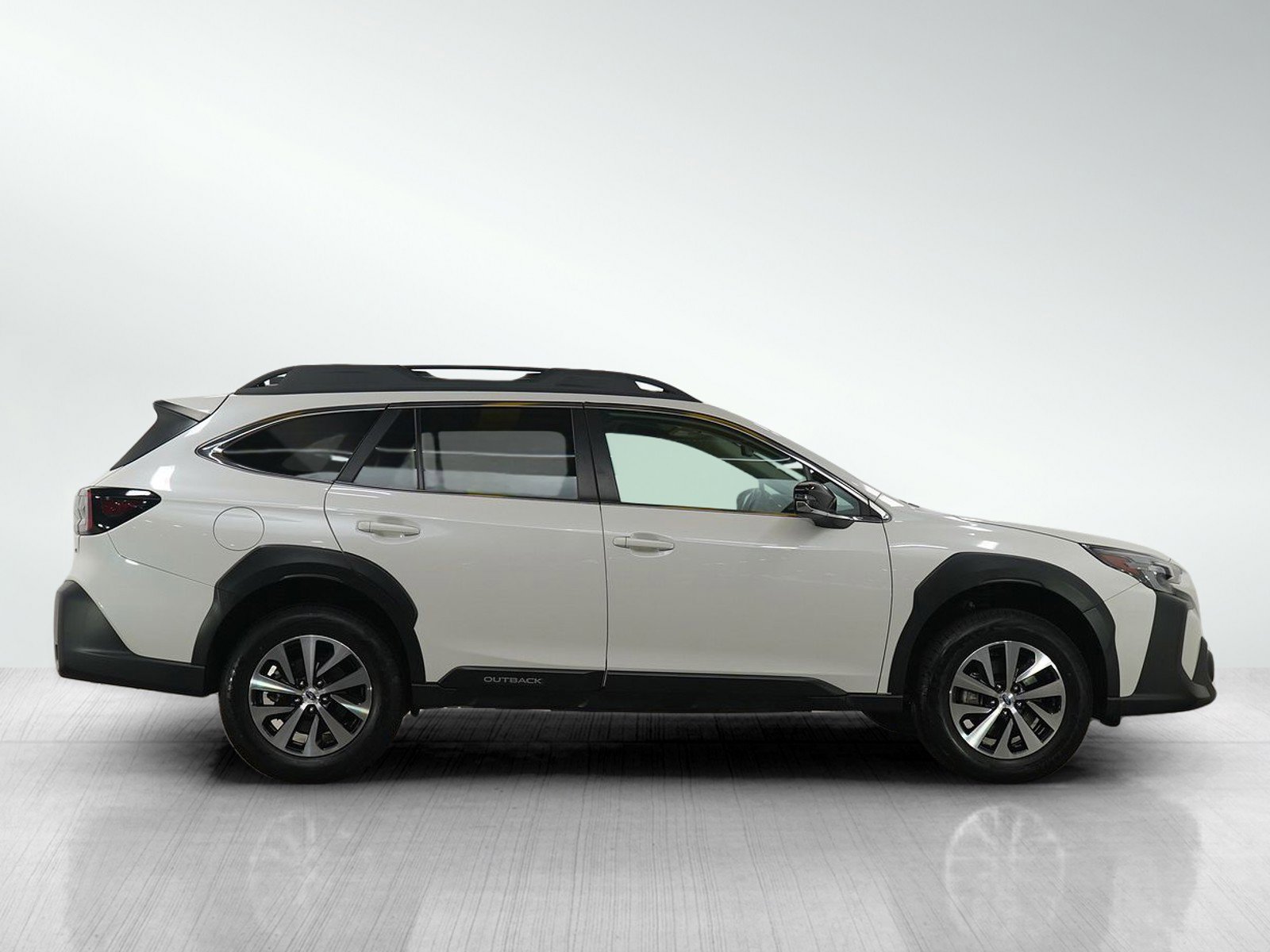 Used 2024 Subaru Outback Premium image 6