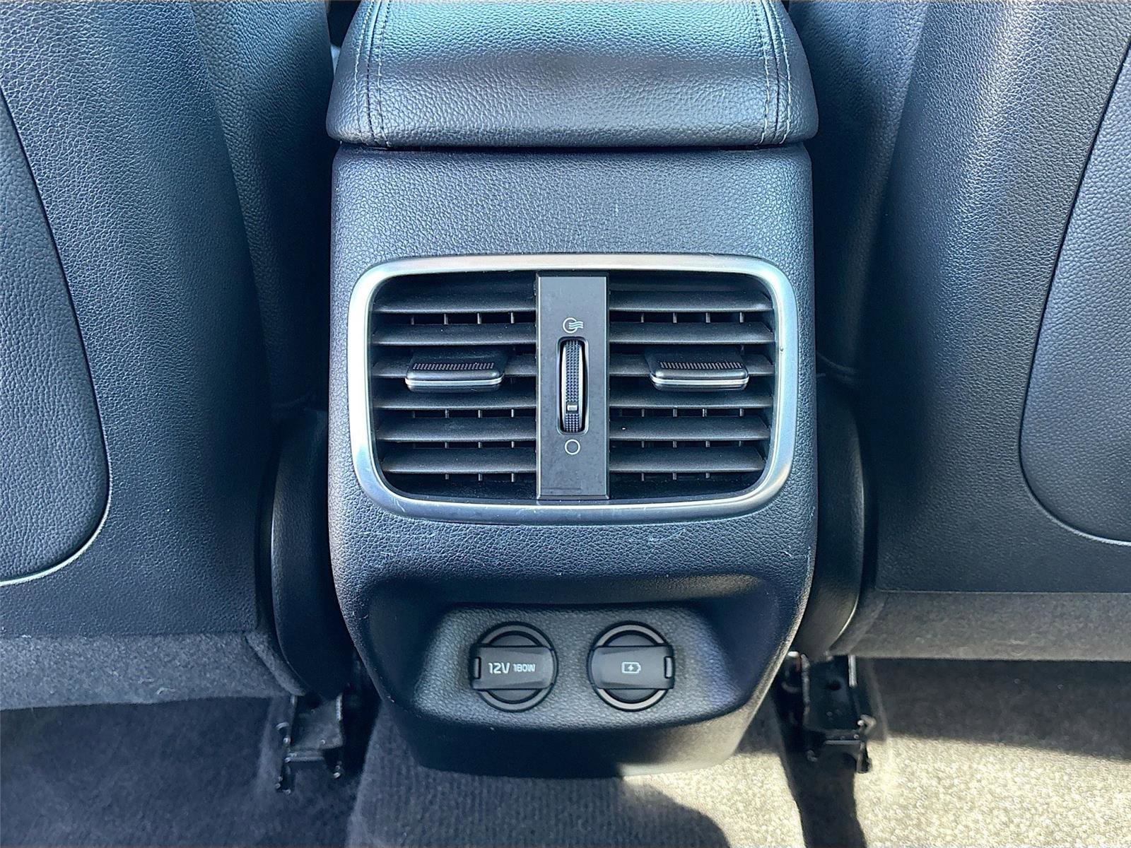 Used 2020 Kia Optima EX image 30