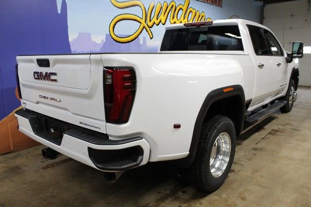 New 2026 GMC Sierra 3500 Denali w/ Technology Package AWD/4WD image 5