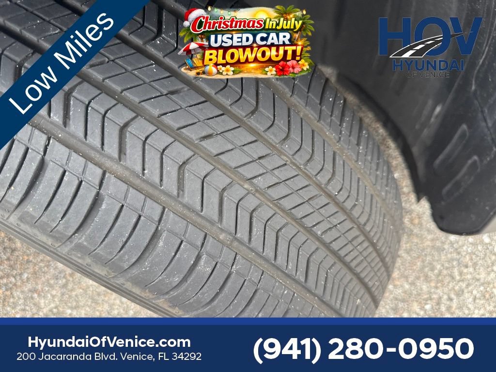 Used 2024 Hyundai Kona SEL w/ Convenience Package FWD image 23