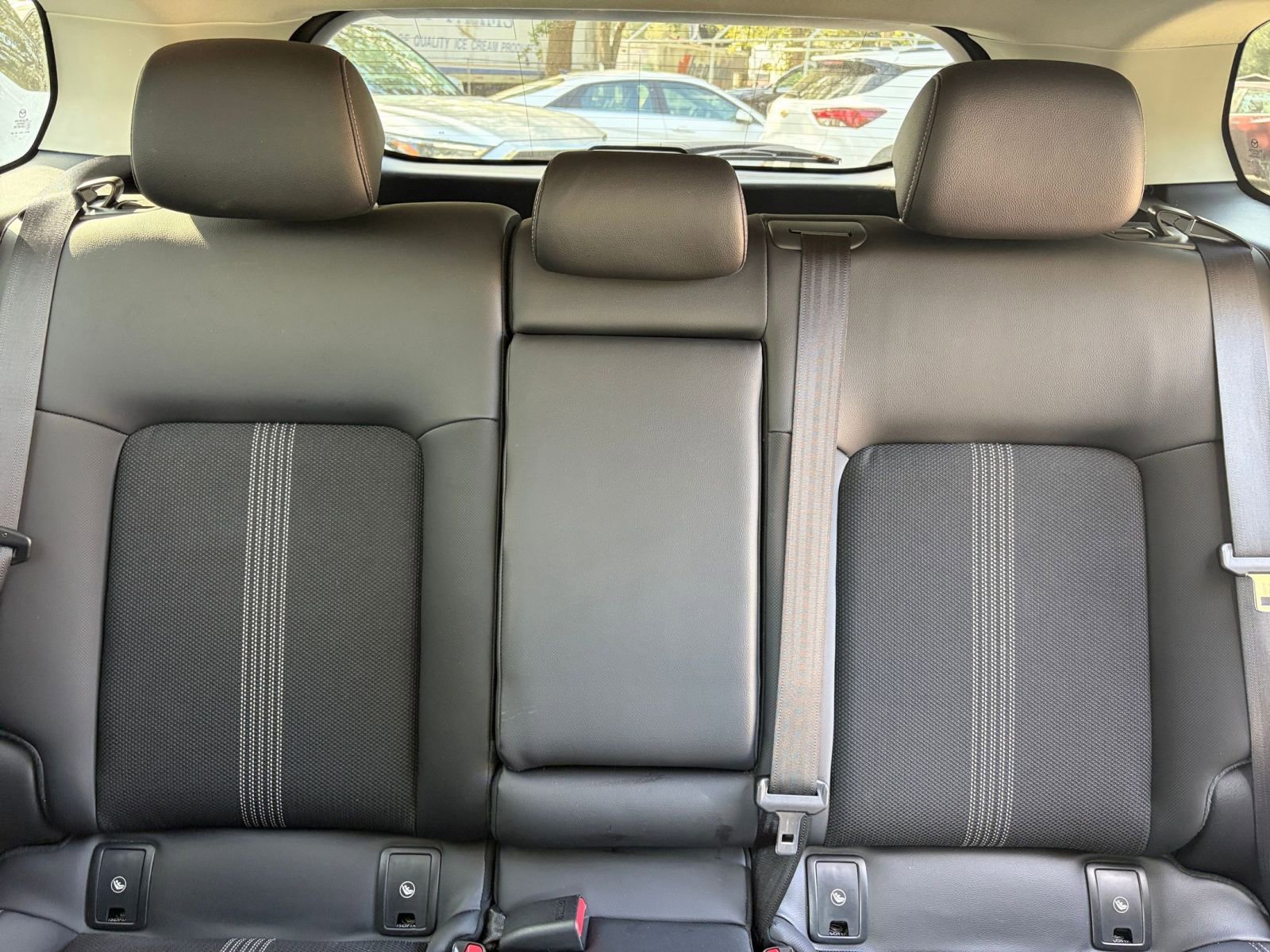 Used 2025 MAZDA CX-50 AWD 2.5 S w/ Select Package image 32