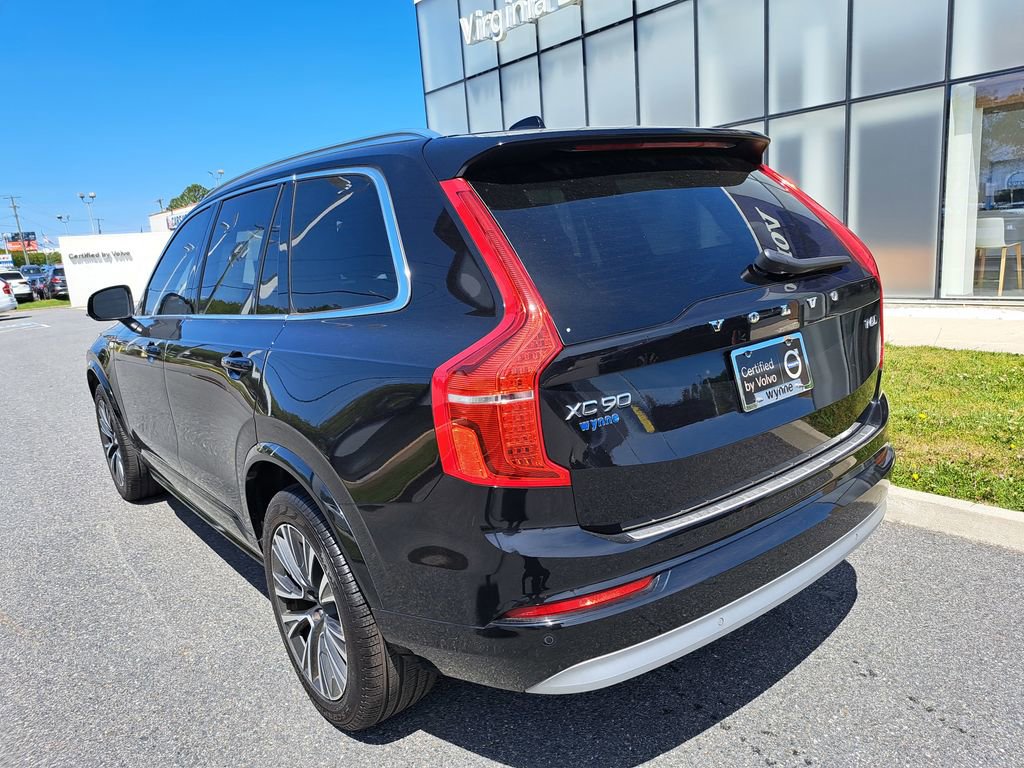 Used 2022 Volvo XC90 T6 Momentum w/ Climate Package image 7