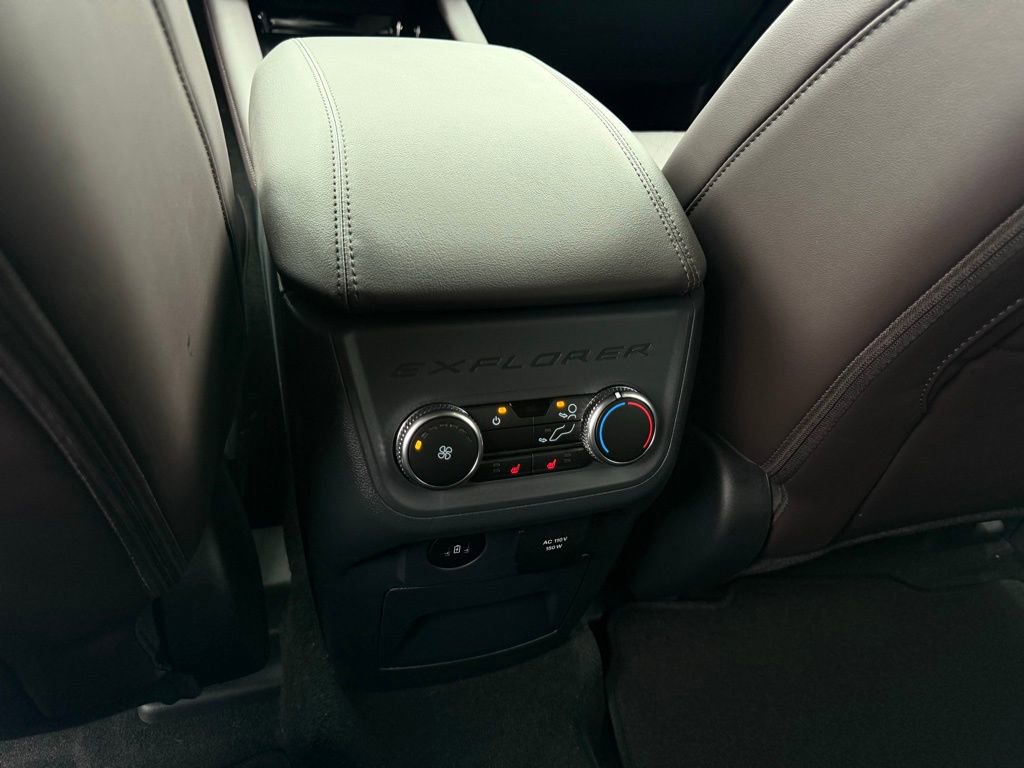 New 2026 Ford Explorer Platinum RWD image 26