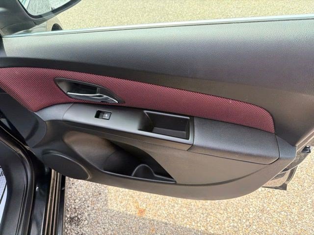 Used 2014 Chevrolet Cruze LT FWD image 19