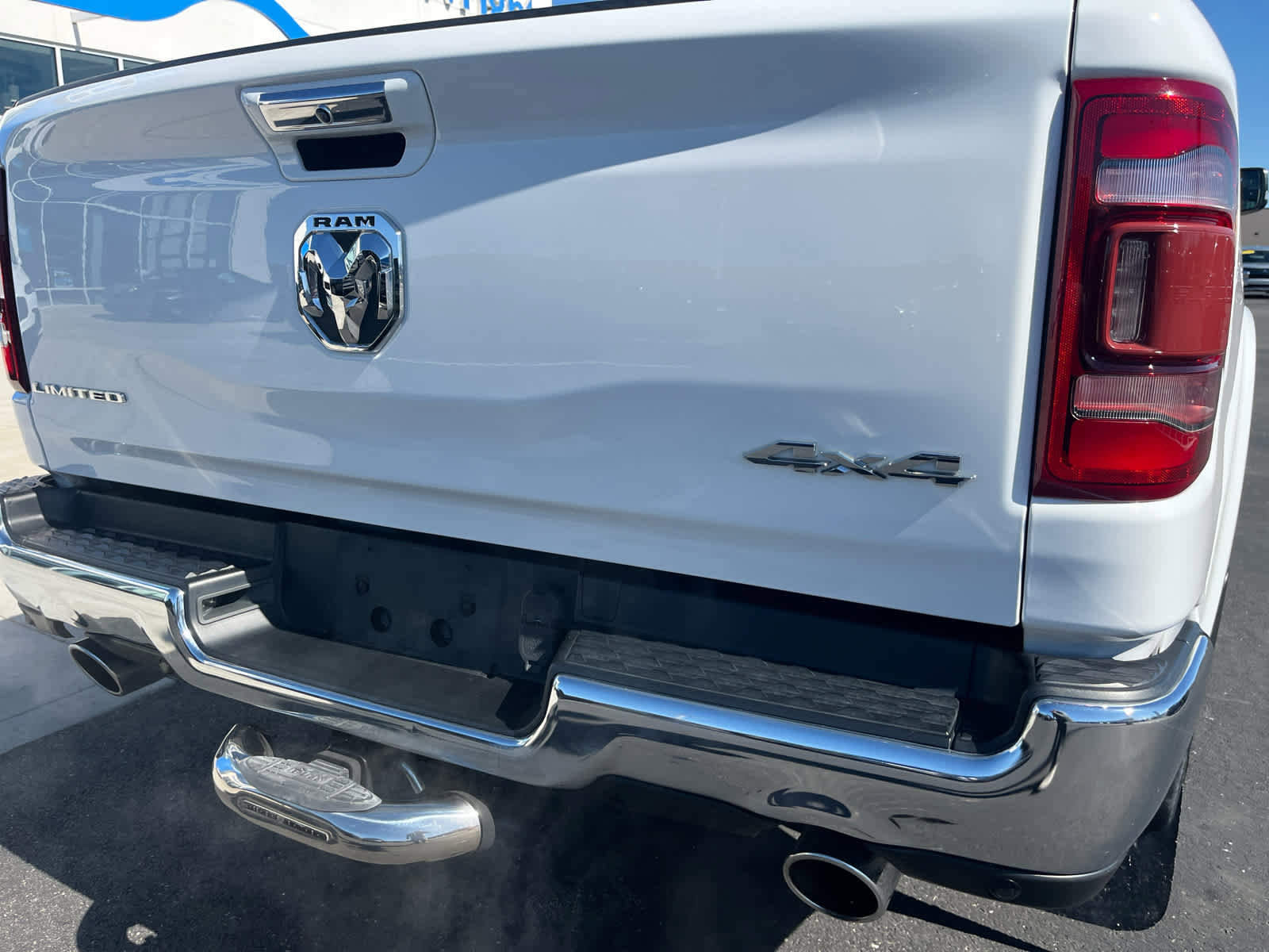 Used 2021 RAM 1500 Limited AWD/4WD image 63