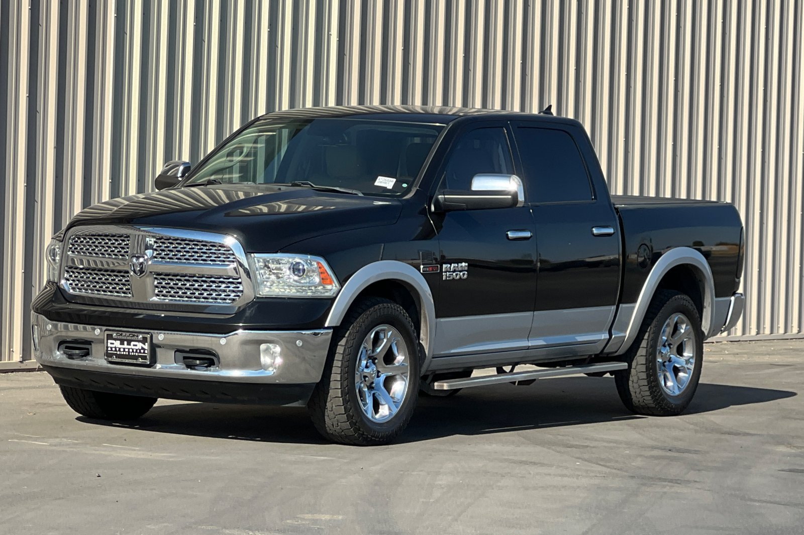 Used 2018 RAM 1500 Laramie w/ Convenience Group AWD/4WD image 11