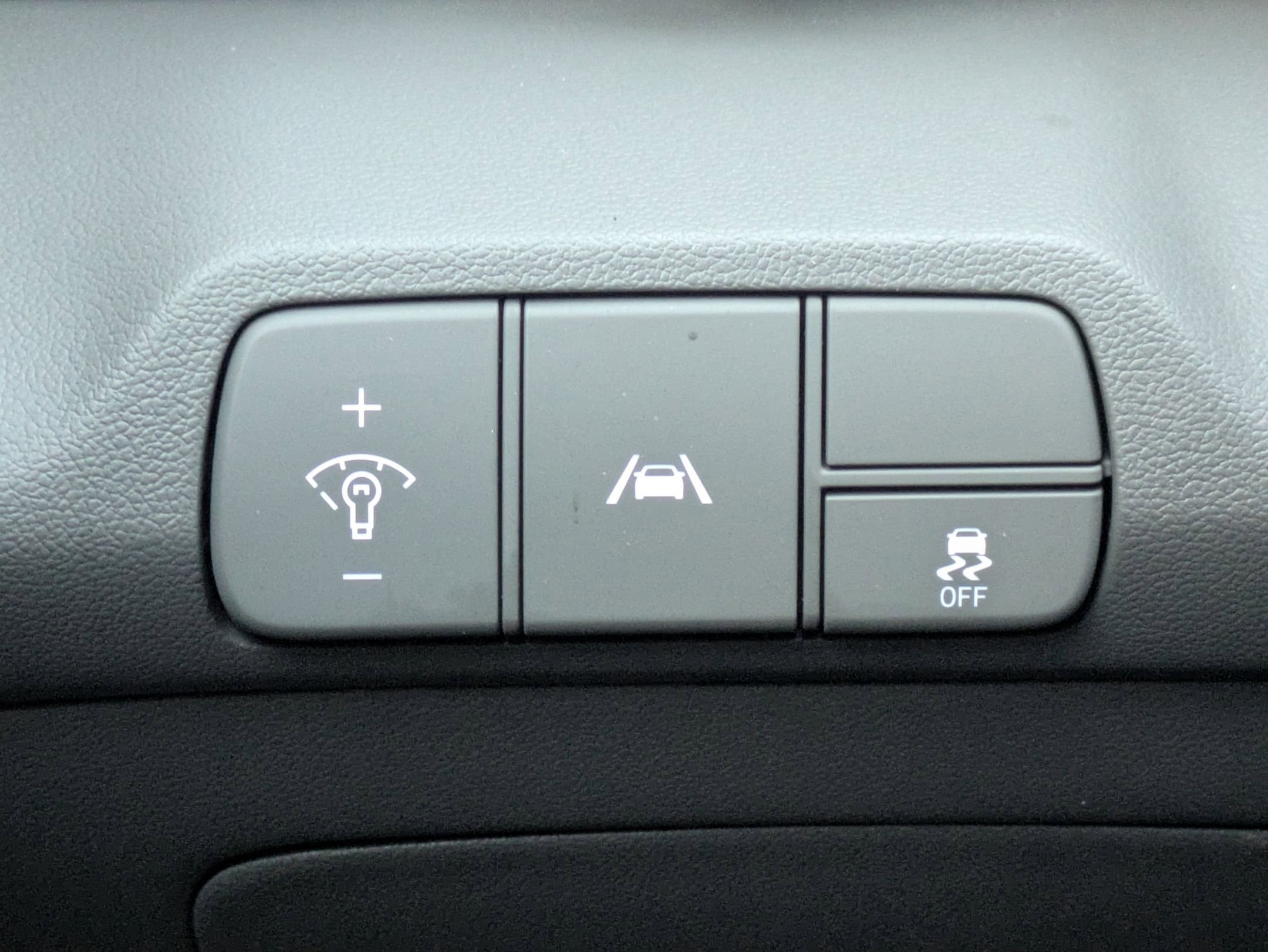 Certified 2023 Hyundai Elantra SEL w/ Convenience Package image 25