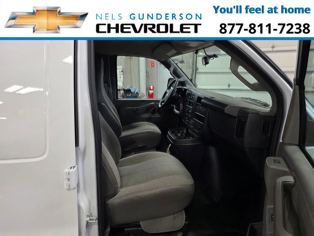 New 2026 Chevrolet Express 2500 w/ Driver Convenience Package RWD image 18
