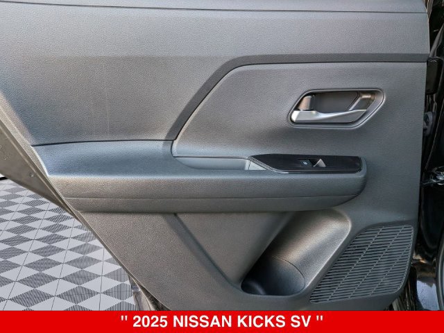 Certified 2025 Nissan Kicks SV w/ SV Premium Package AWD/4WD image 31