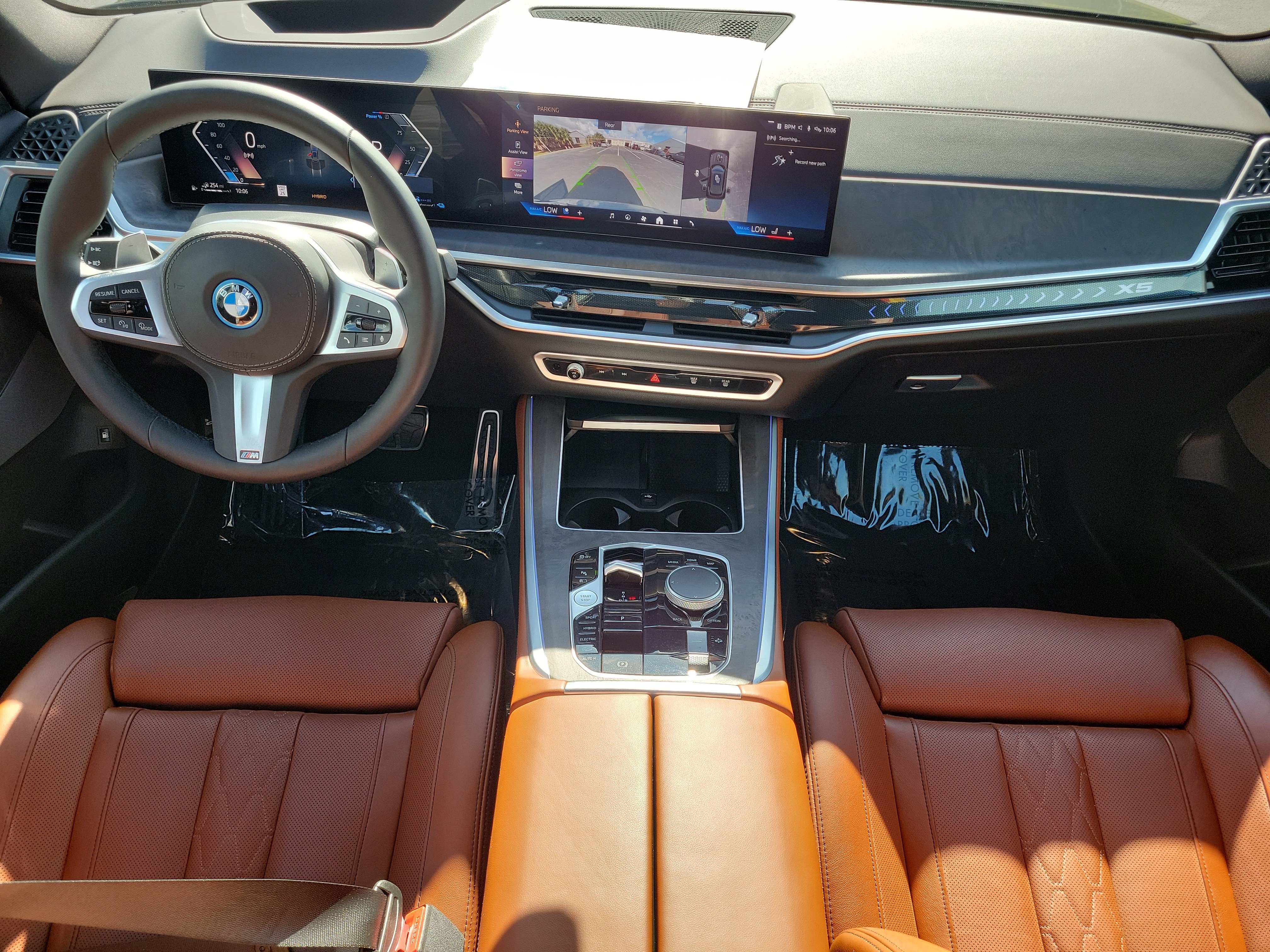Used 2026 BMW X5 xDrive50e w/ M Sport Package AWD/4WD image 14
