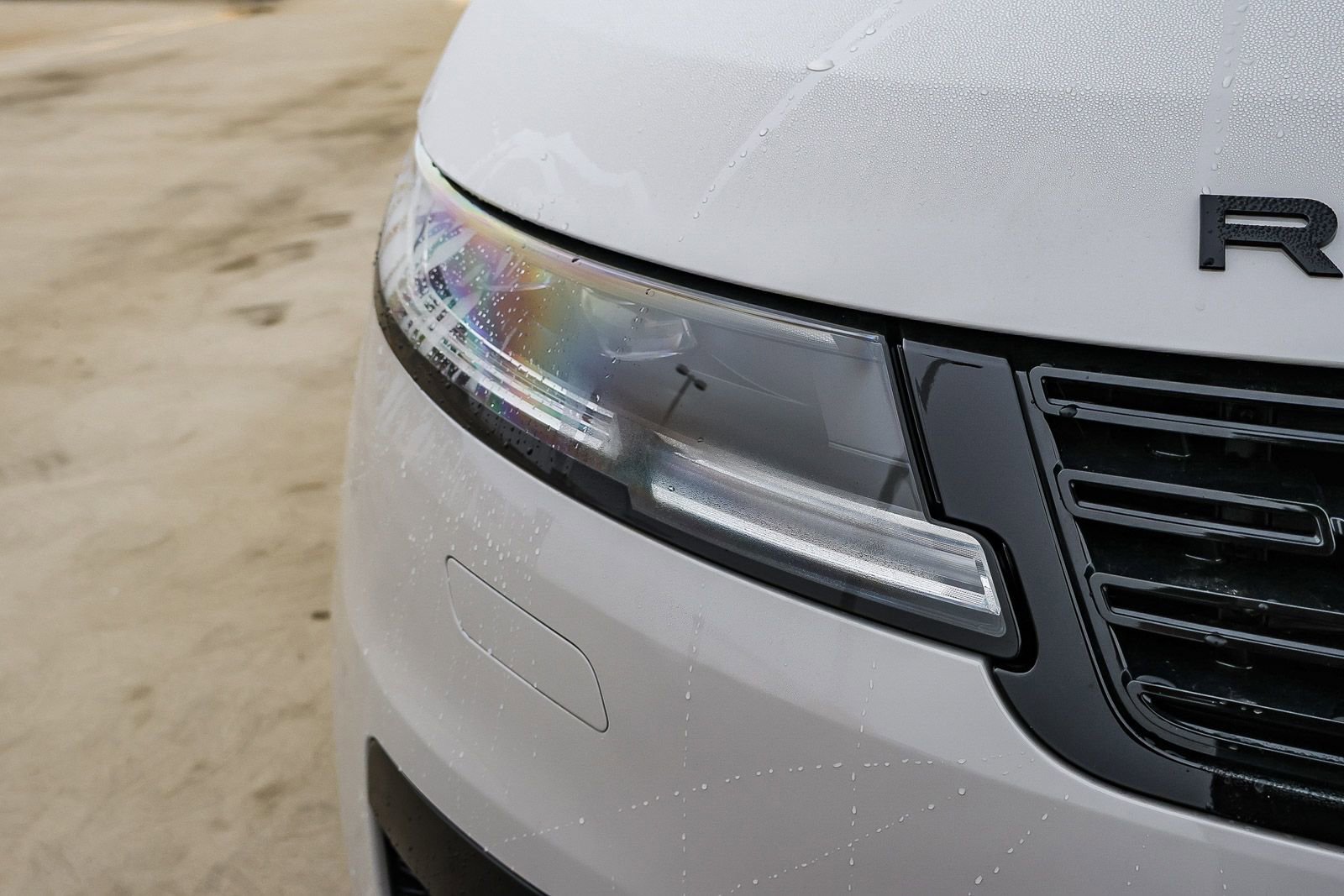 New 2025 Land Rover Range Rover Sport Dynamic SE image 15