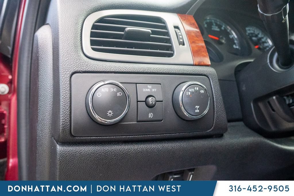 Used 2010 Chevrolet Tahoe LTZ AWD/4WD image 13