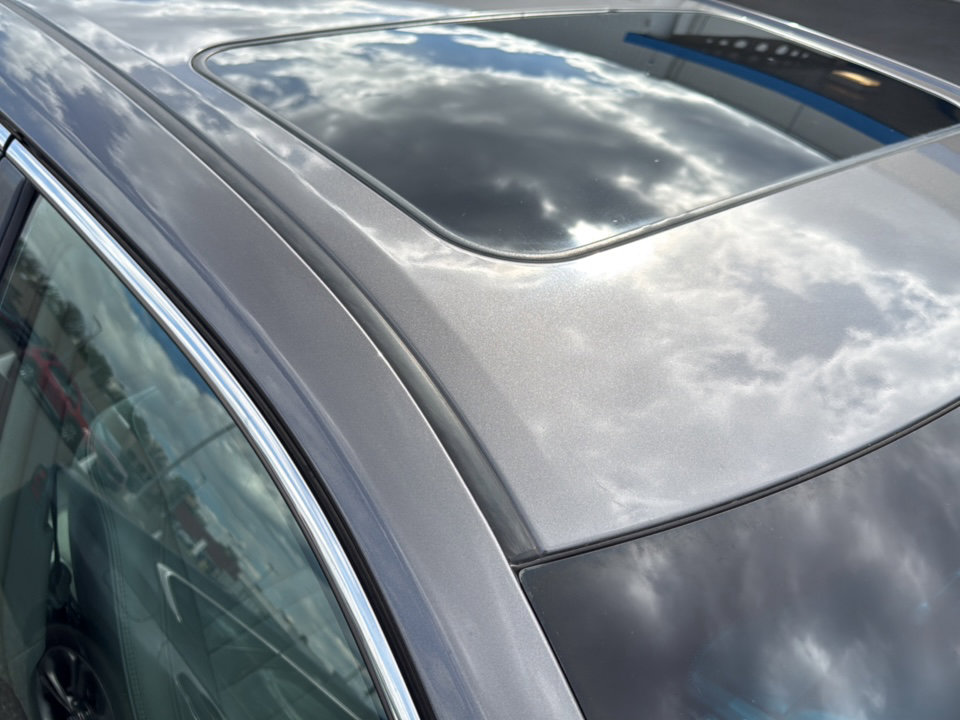 Used 2016 Toyota Camry XLE w/ Moonroof Package FWD image 19
