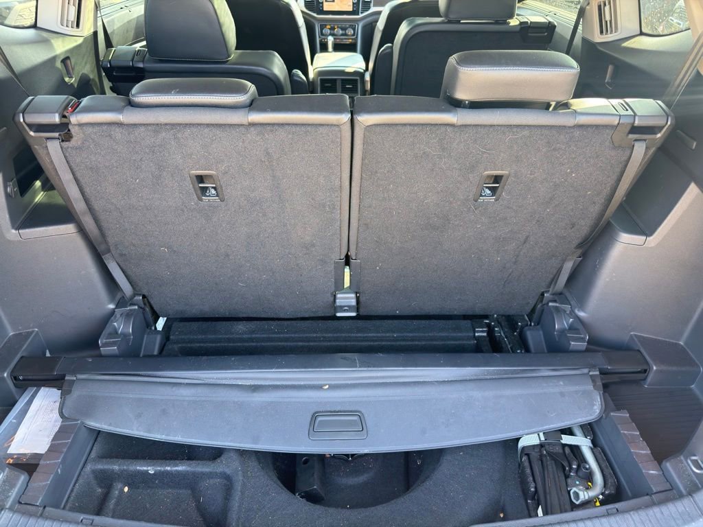 Used 2019 Volkswagen Atlas SEL AWD/4WD image 32