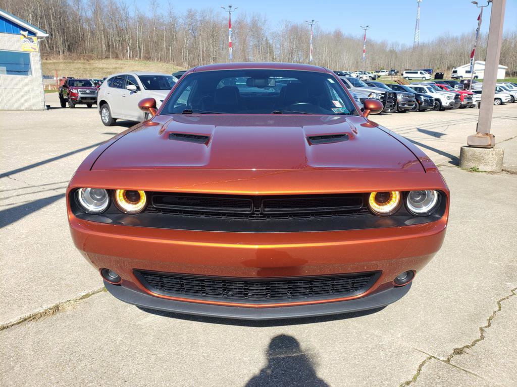 Used 2023 Dodge Challenger SXT w/ Plus Package image 9
