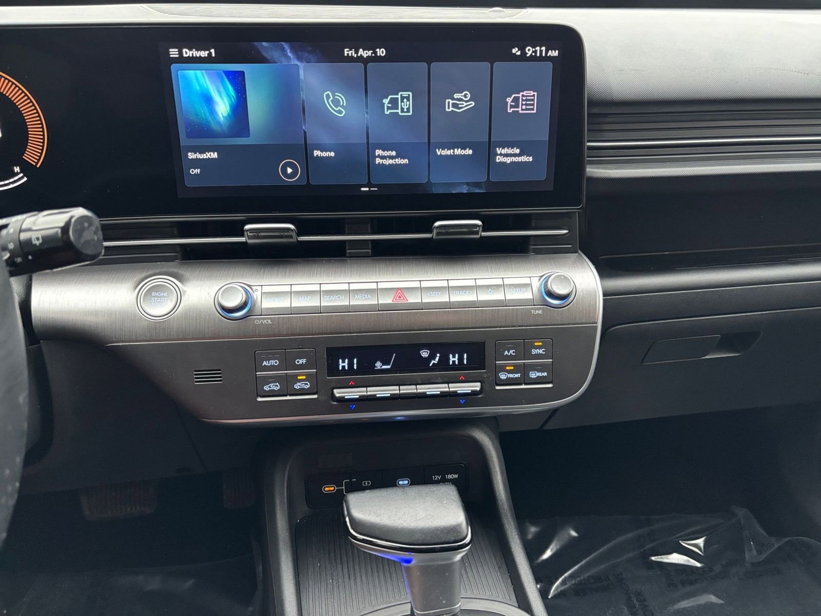 Used 2025 Hyundai Kona SEL image 17