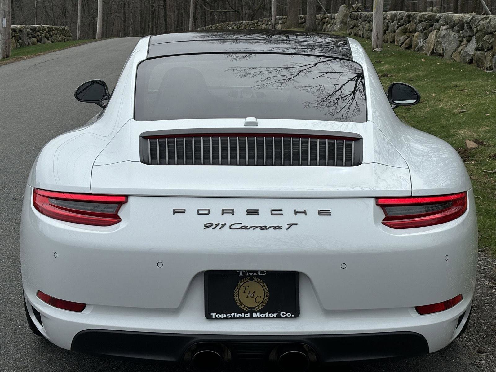 Used 2018 Porsche 911 Carrera T RWD image 3