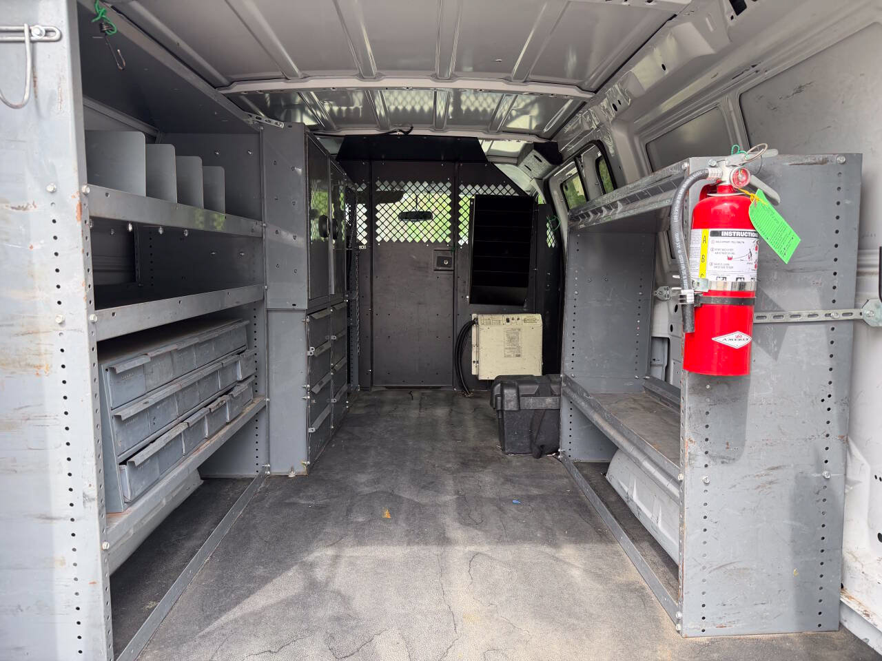 Used 2007 Ford E-250 and Econoline 250 RWD image 11