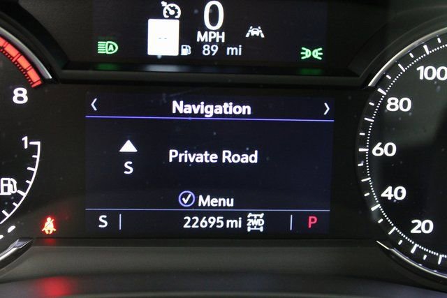 Used 2025 Cadillac XT5 Premium Luxury image 17