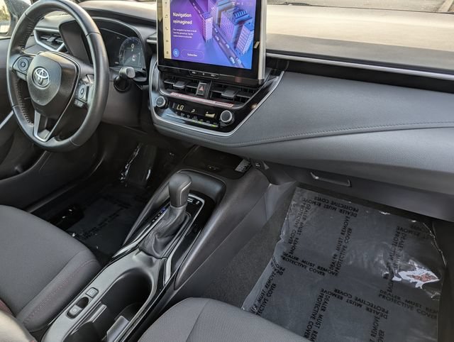 Certified 2025 Toyota Corolla SE w/ SE Premium Package FWD image 31