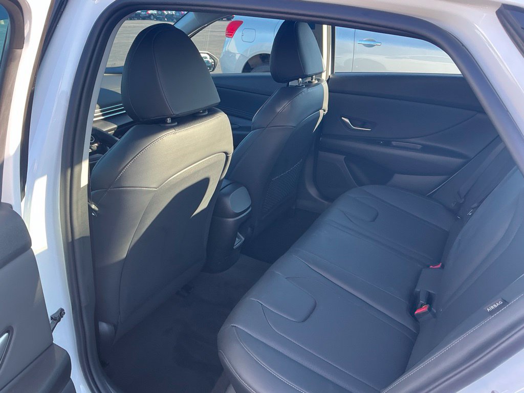 Certified 2026 Hyundai Elantra Limited FWD image 29