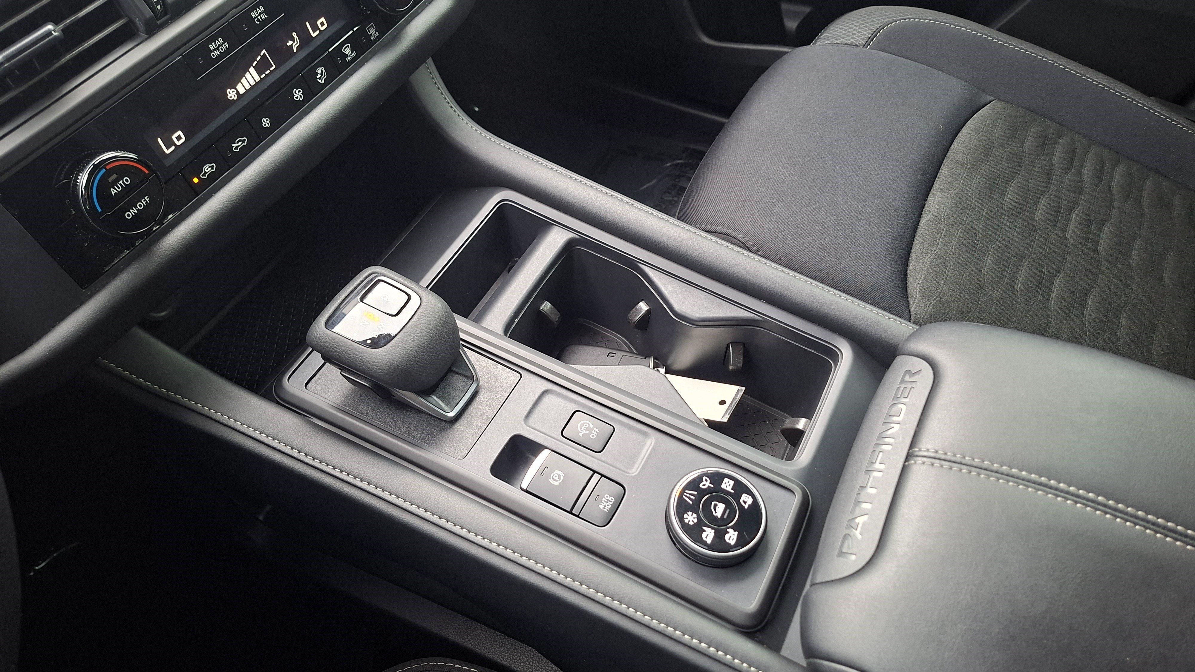 Certified 2025 Nissan Pathfinder S AWD/4WD image 16