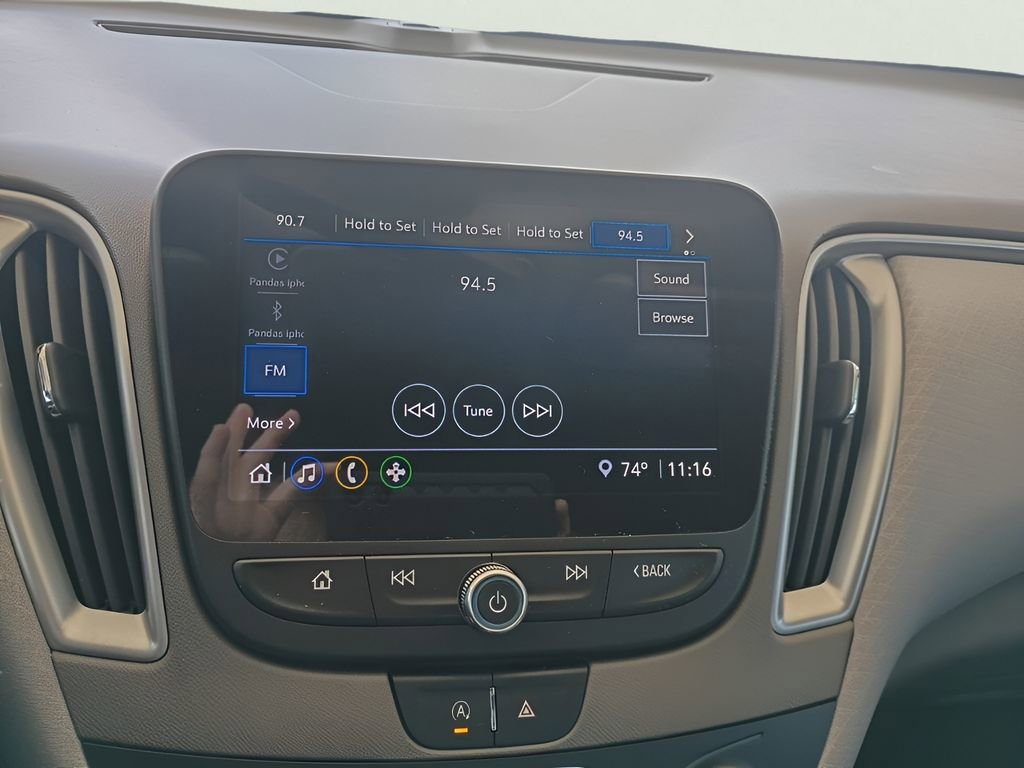 Used 2021 Chevrolet Malibu LS FWD image 4