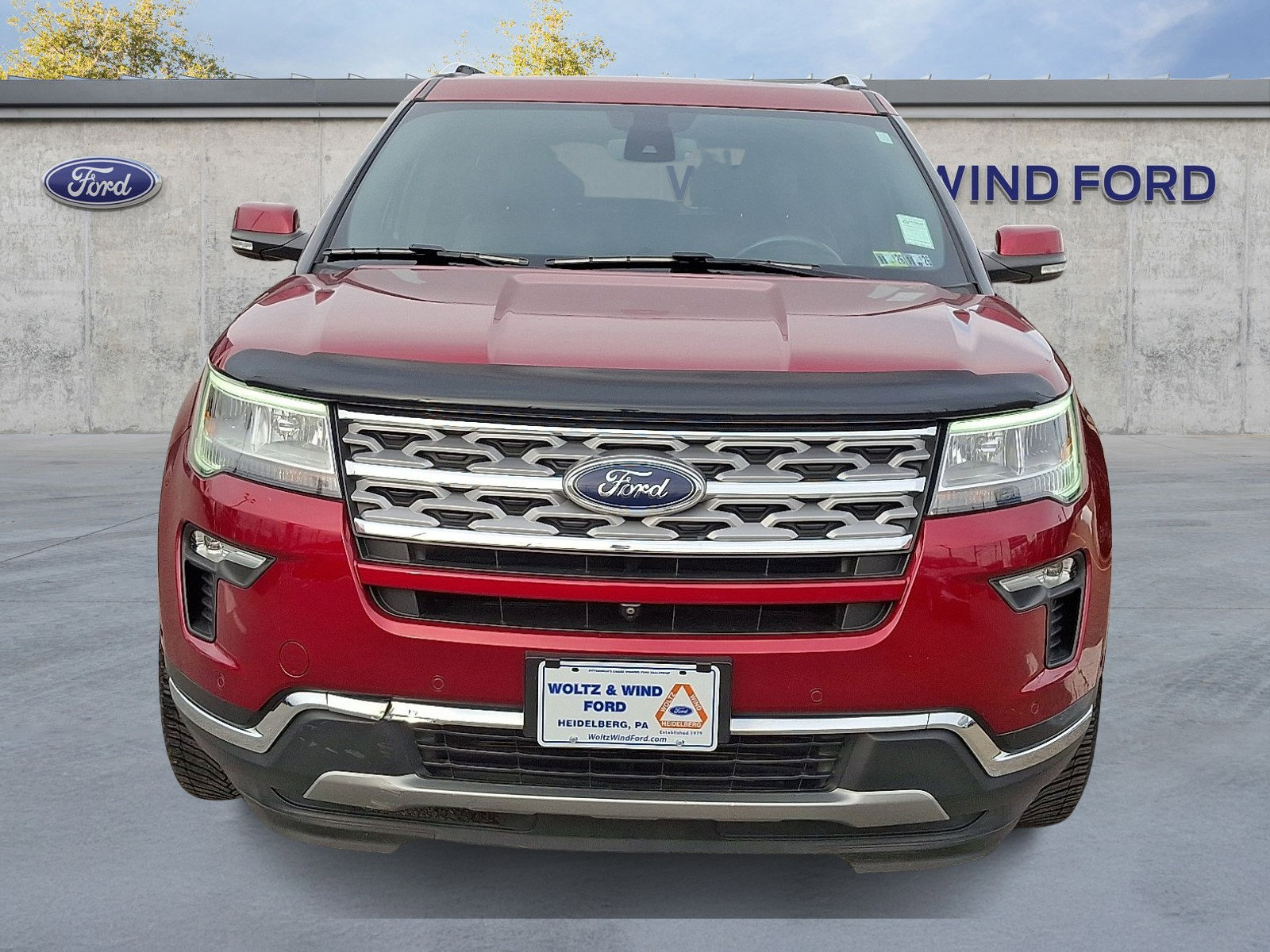 Certified 2018 Ford Explorer Limited w/ Equipment Group 301A image 2