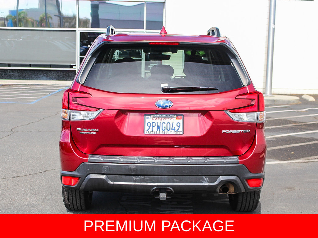Used 2020 Subaru Forester Premium AWD/4WD image 5