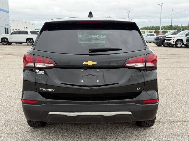 Used 2024 Chevrolet Equinox LT w/ LPO, Floor Liner Package FWD image 4