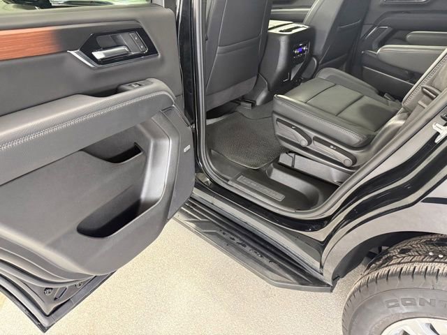 Used 2025 GMC Yukon Denali image 19