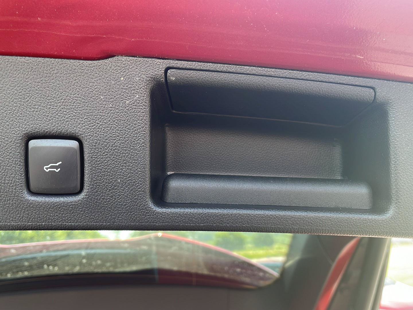 Used 2025 Ford Escape ST-Line w/ Tech Pack #1 AWD/4WD image 28