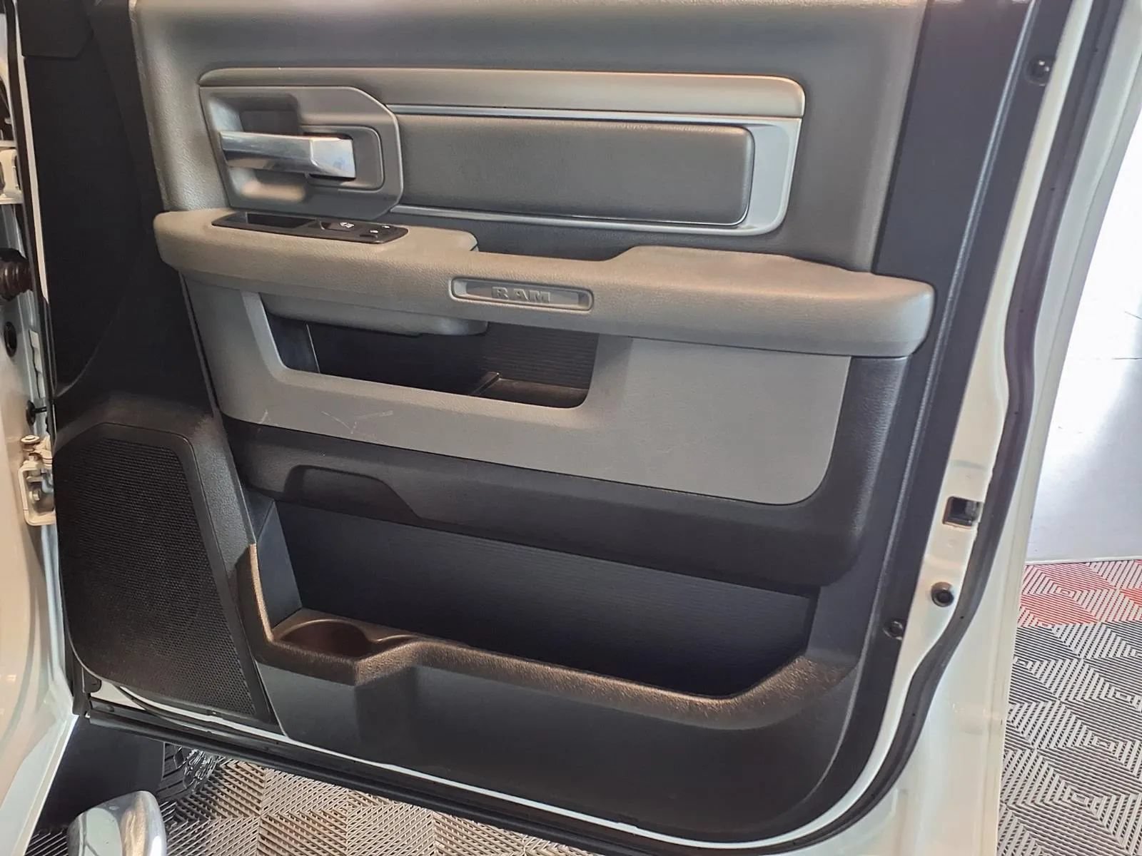 Used 2019 RAM 1500 Big Horn AWD/4WD image 10