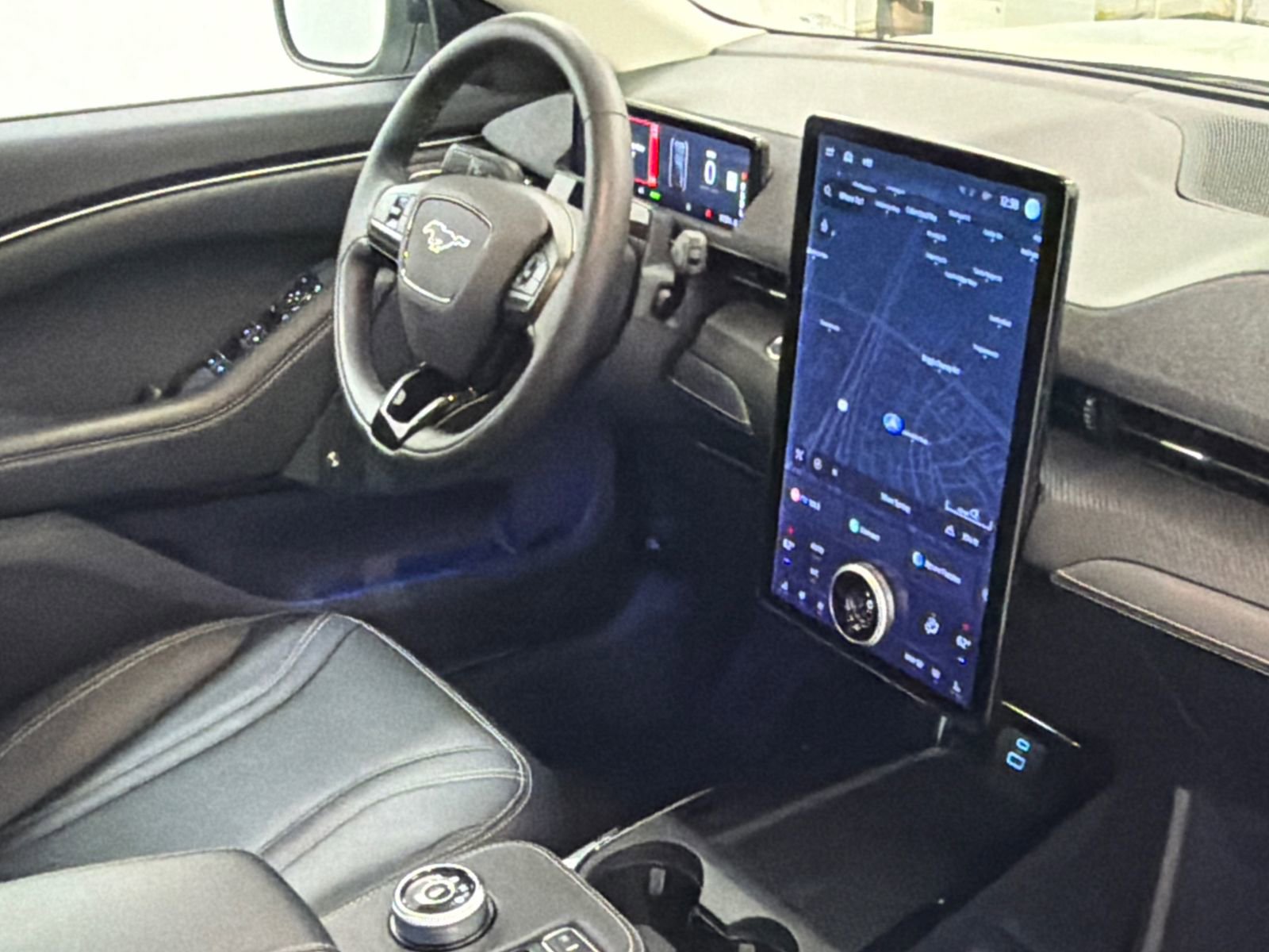 Used 2023 Ford Mustang Mach-E Premium image 8