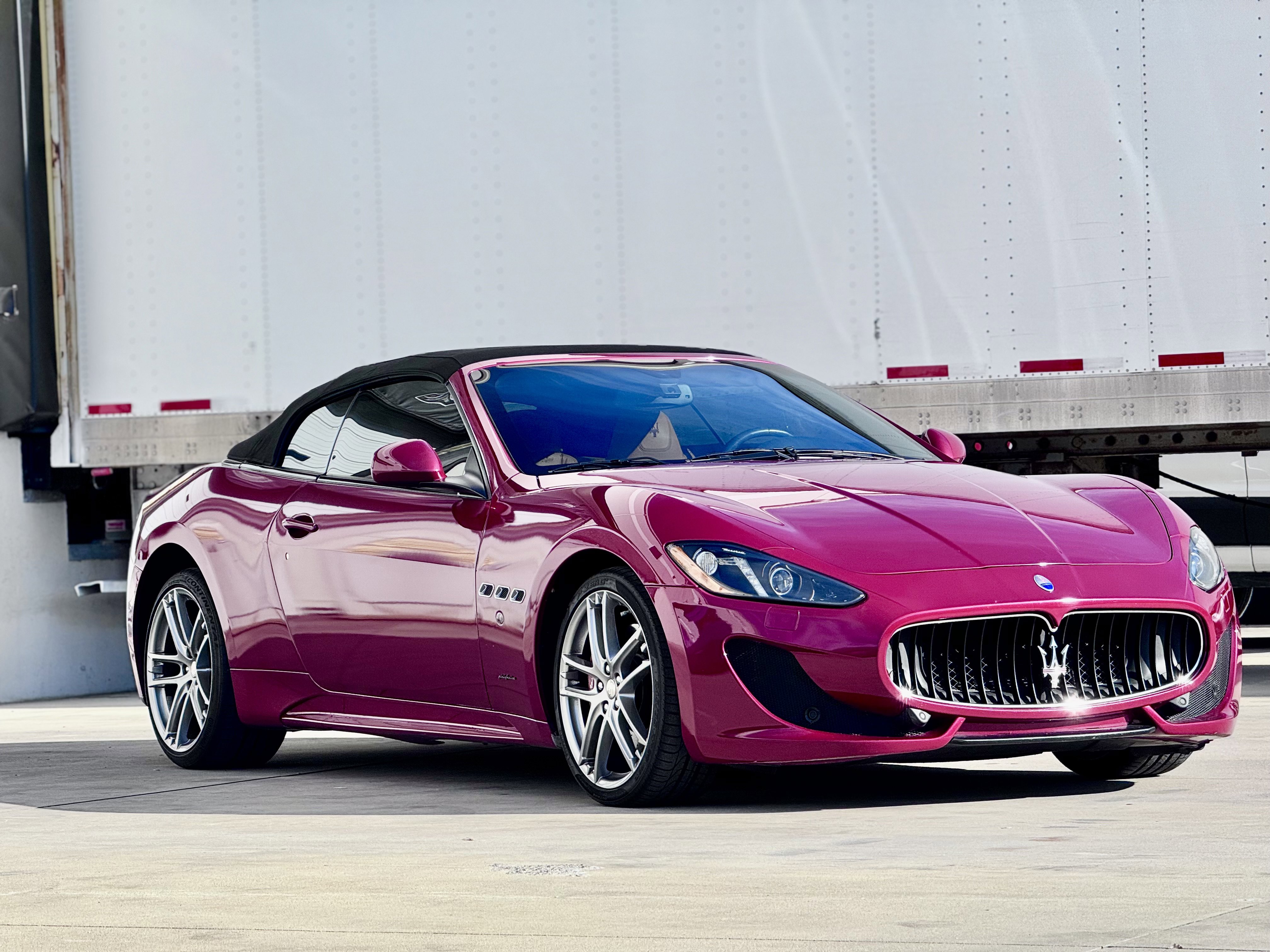 Used 2015 Maserati GranTurismo Sport image 11