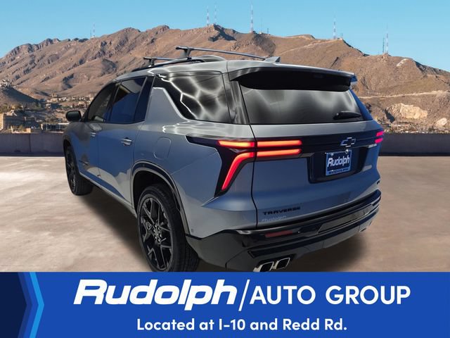 Used 2025 Chevrolet Traverse RS FWD image 3